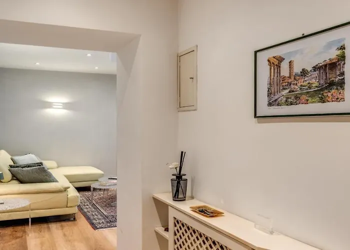 Deluxe One Bedroom Apartment, Perfect Location, Air Cond Apartmán *